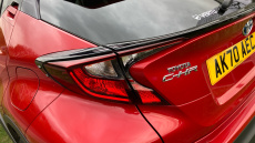 Toyota C-HR 1.8 Hybrid Design 5dr CVT Hybrid Hatchback